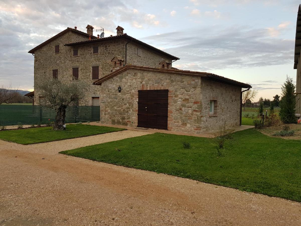 Agriturismo Villa Al Piano Todi Eksteriør bilde